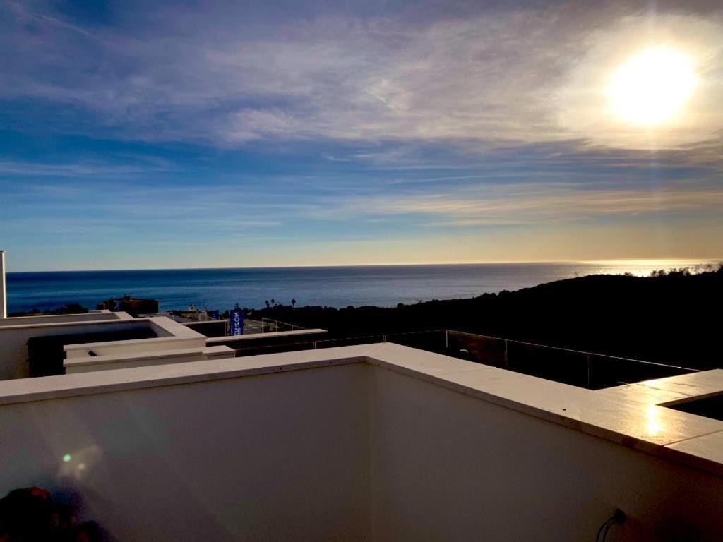 La Estrella De Javi Apartamento Benajarafe